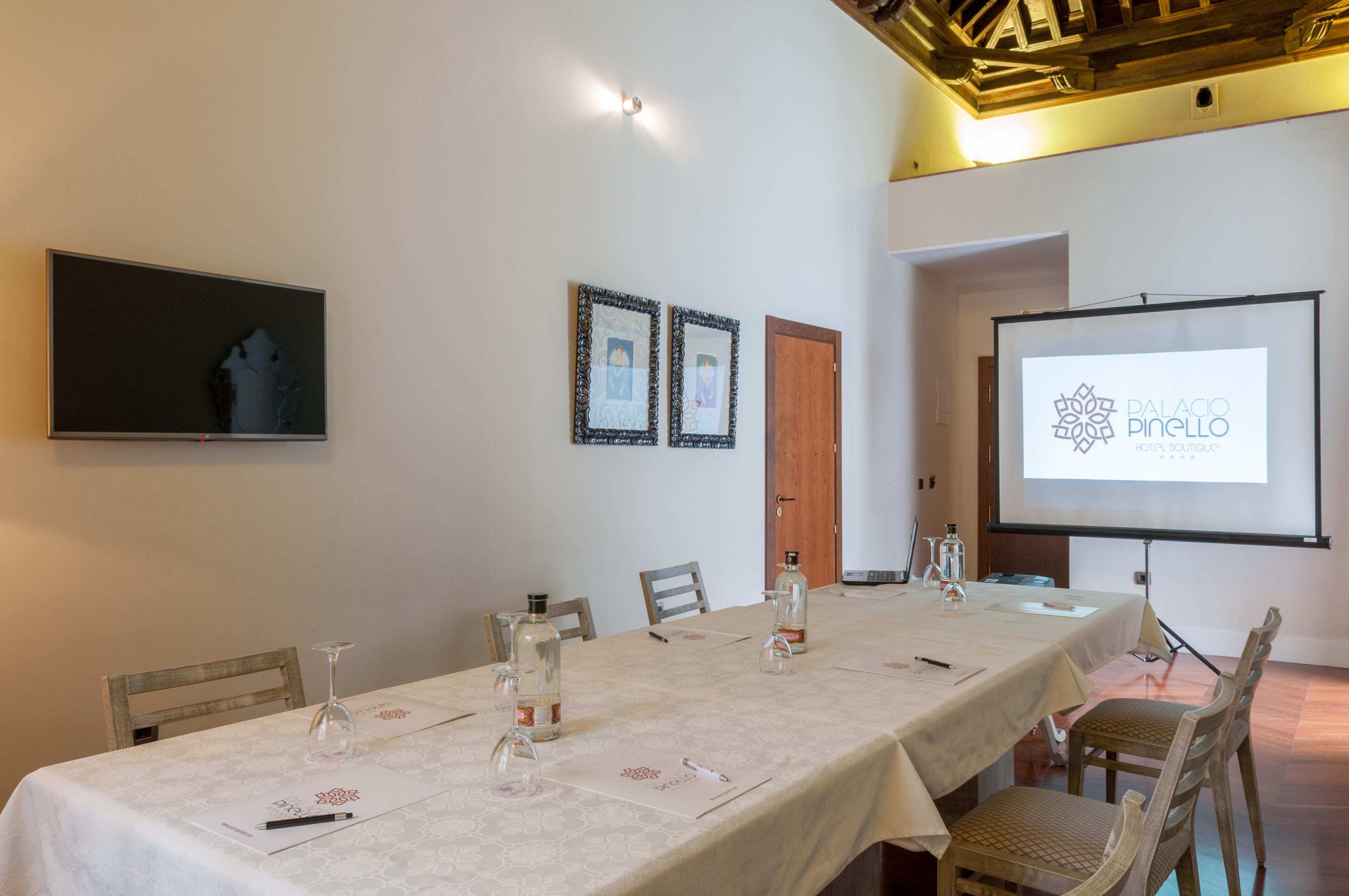 Palacio Pinello (Adults Only) Севиля Екстериор снимка