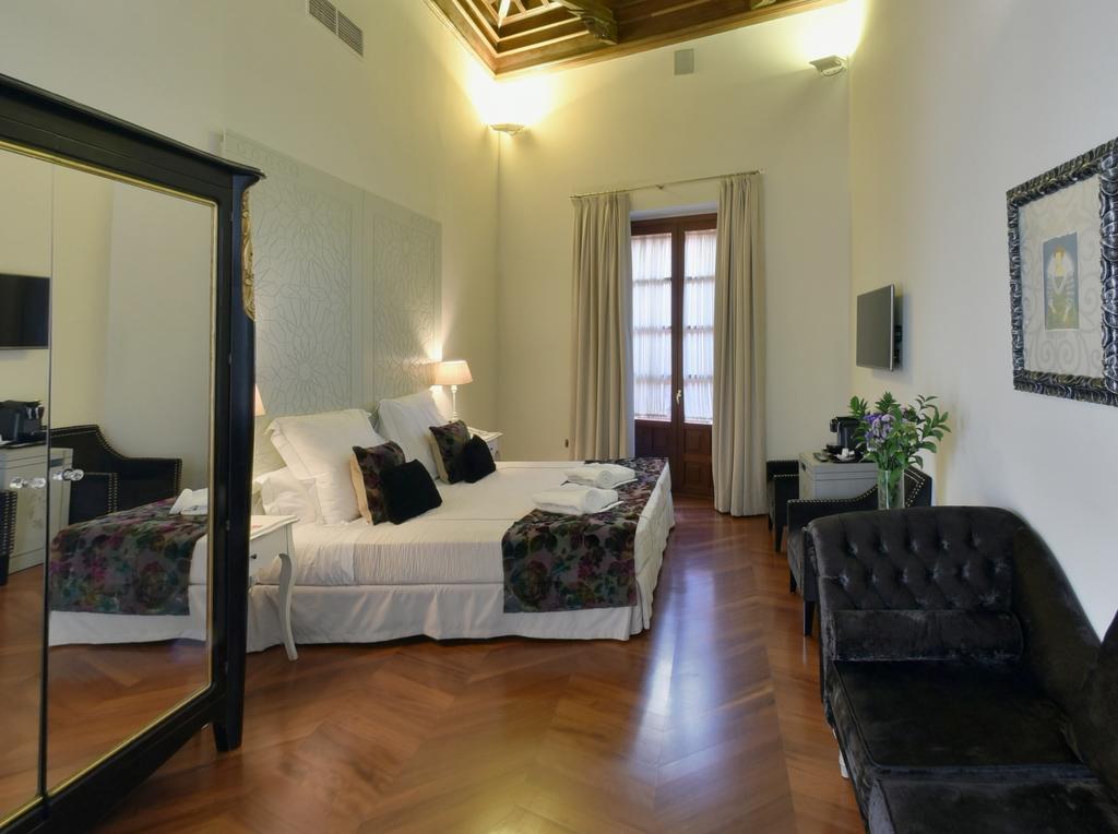 Palacio Pinello (Adults Only) Севиля Екстериор снимка